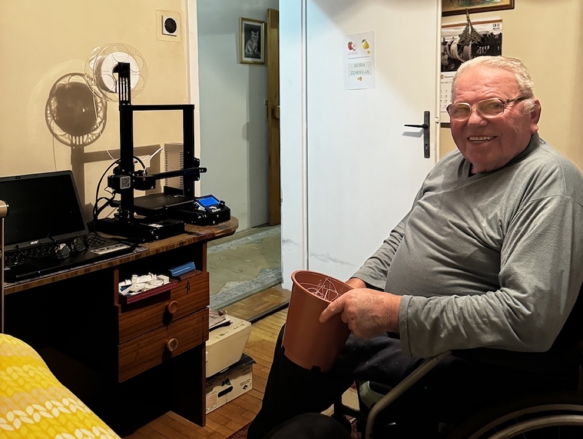 Grandpa with an Ender 3